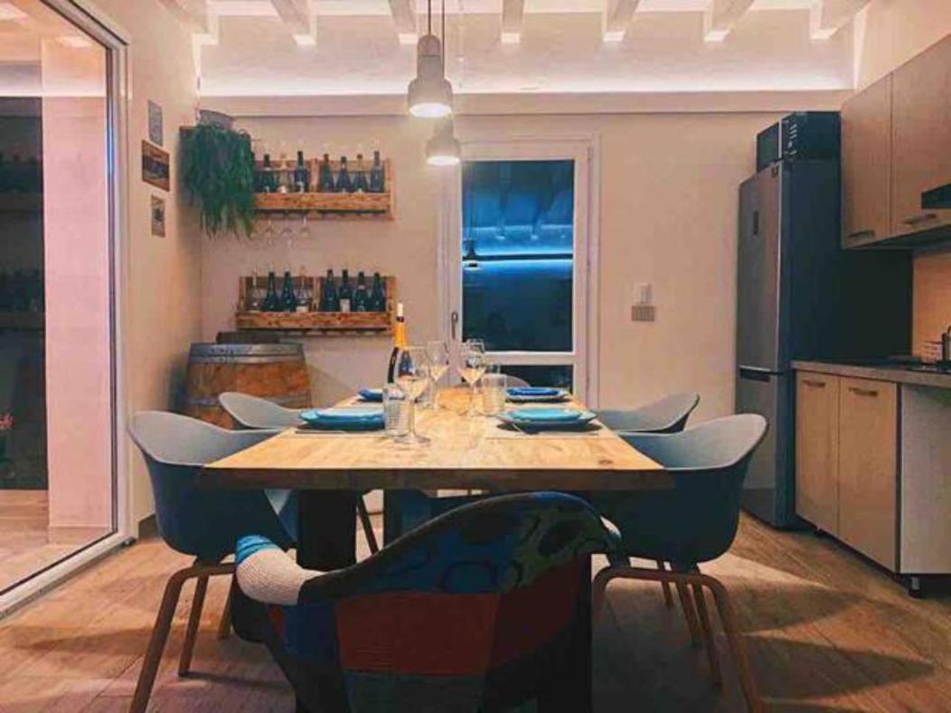 Apartment Charme And Relax With Garden And Swimming Pool Desenzano del Garda Eksteriør bilde
